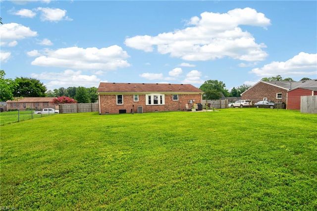 3204 Hancock DR, Chesapeake, VA 23323