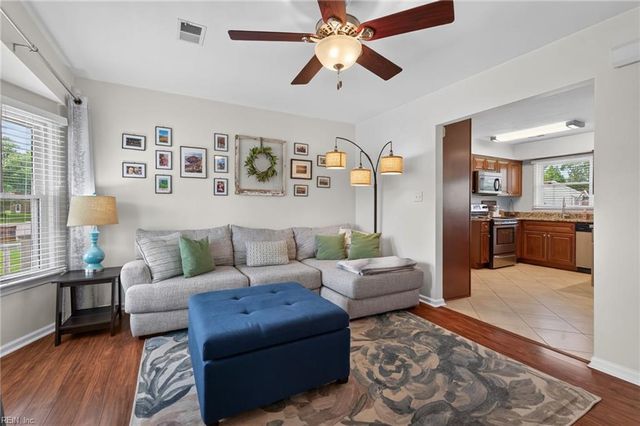3204 Hancock DR, Chesapeake, VA 23323