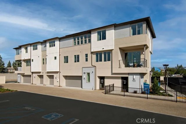 1576 Lima Way 9, Placentia, CA 92870