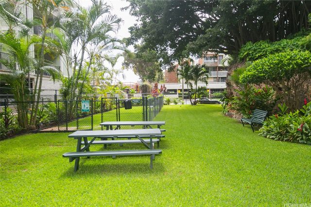 322 Aoloa Street 709, Kailua, HI 96734