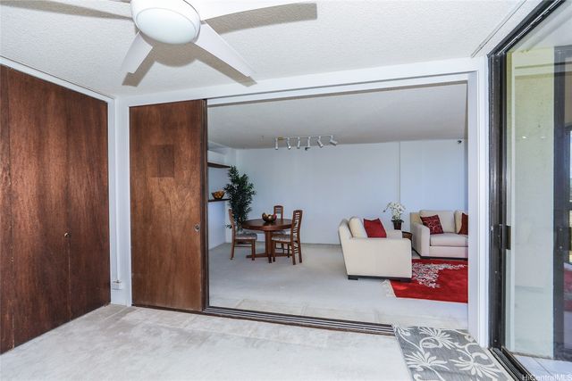 322 Aoloa Street 709, Kailua, HI 96734