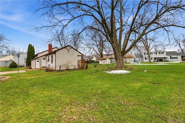 3 Primrose Drive, Cheektowaga, NY 14225