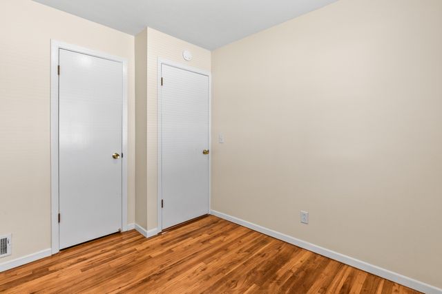 1923 AVENUE L, Council Bluffs, IA 51501