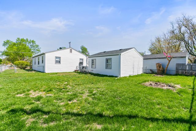 1923 AVENUE L, Council Bluffs, IA 51501