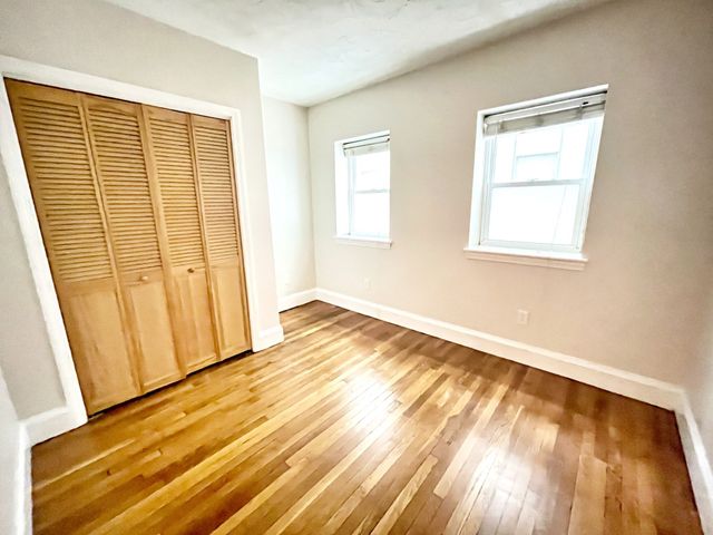 182 Cottage St 101, Boston, MA 02128