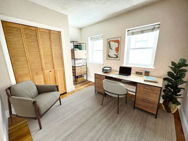 182 Cottage St 101, Boston, MA 02128