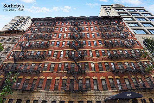 160 E 91st St Apt 3B, New York City, NY 10128
