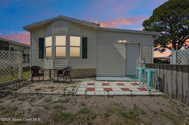 513 S Egret Circle, Barefoot Bay, FL 32976
