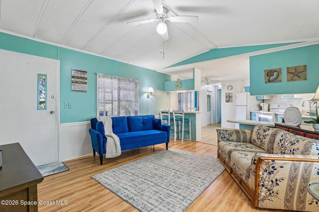 513 S Egret Circle, Barefoot Bay, FL 32976