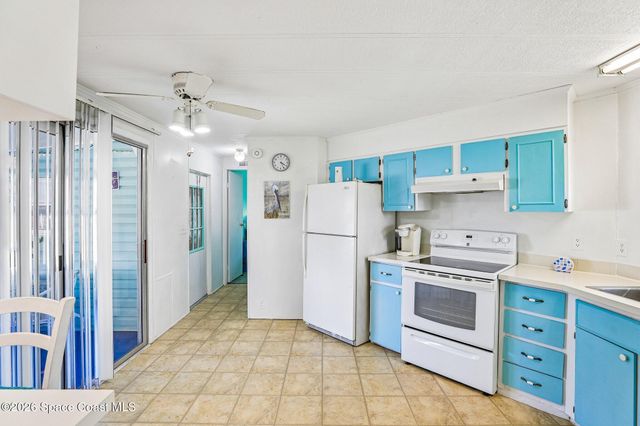 513 S Egret Circle, Barefoot Bay, FL 32976