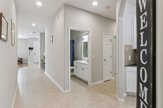 1404 LEXINGTON AVENUE, Davenport, FL 33837