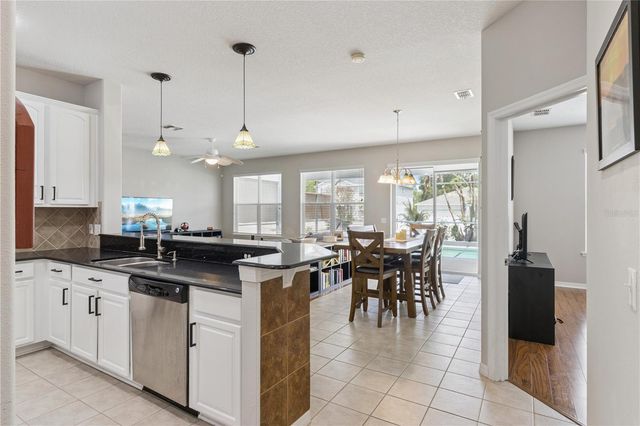 1404 LEXINGTON AVENUE, Davenport, FL 33837