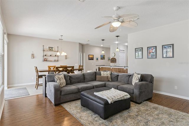 1404 LEXINGTON AVENUE, Davenport, FL 33837