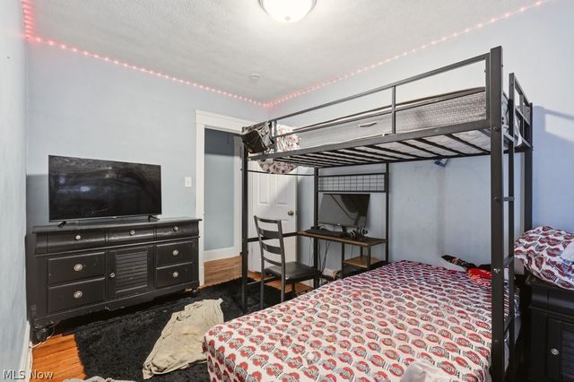 3288 Beechwood Avenue, Cleveland Heights, OH 44118