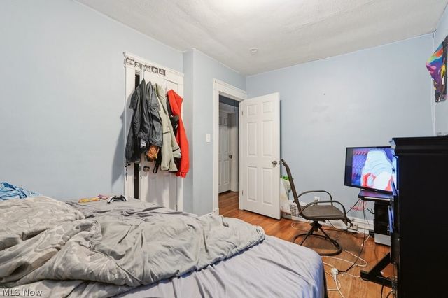 3288 Beechwood Avenue, Cleveland Heights, OH 44118