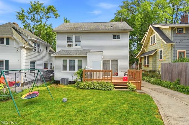 3288 Beechwood Avenue, Cleveland Heights, OH 44118