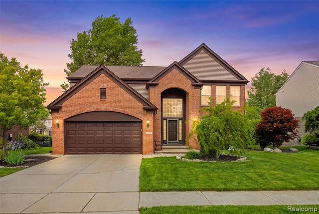 17895 Crystal River Drive, Macomb, MI 48042