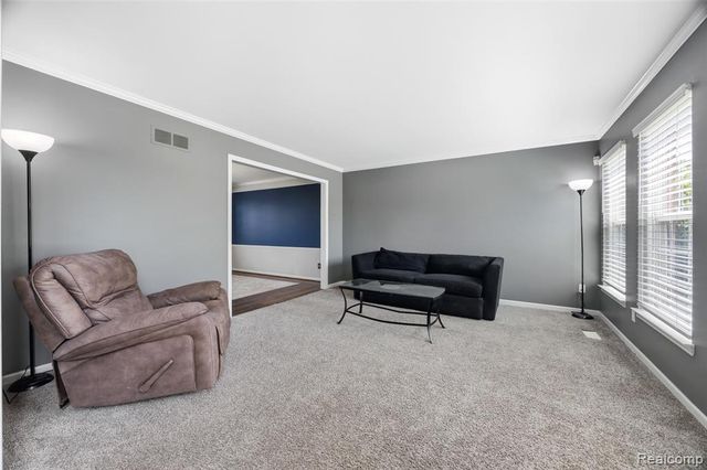 17895 Crystal River Drive, Macomb, MI 48042