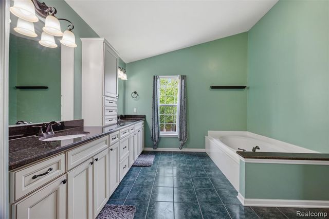 17895 Crystal River Drive, Macomb, MI 48042
