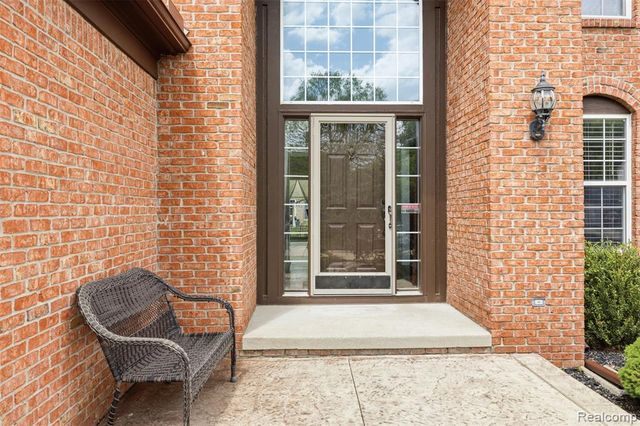17895 Crystal River Drive, Macomb, MI 48042