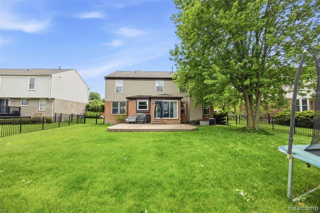 17895 Crystal River Drive, Macomb, MI 48042