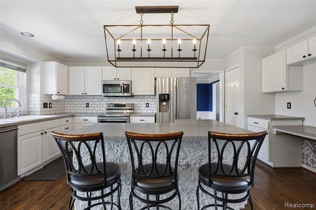 17895 Crystal River Drive, Macomb, MI 48042
