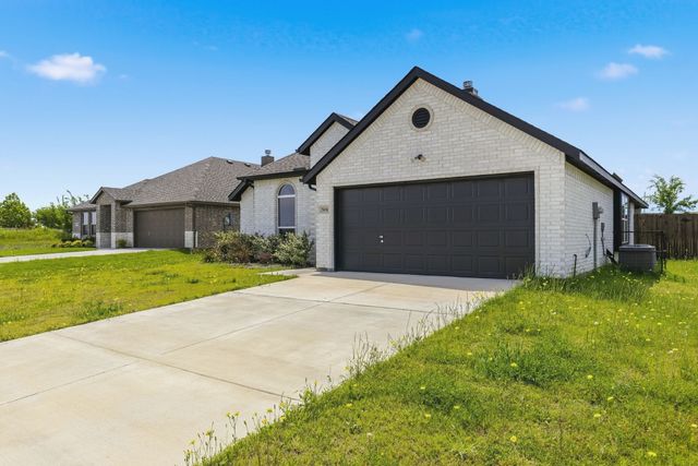 504 Flora Court, Josephine, TX 75173