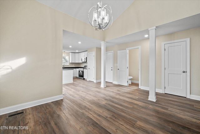 140 Tuhdegwa Way, Loudon, TN 37774