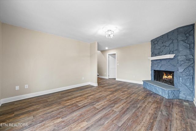 140 Tuhdegwa Way, Loudon, TN 37774