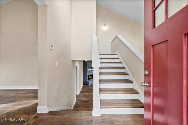 140 Tuhdegwa Way, Loudon, TN 37774