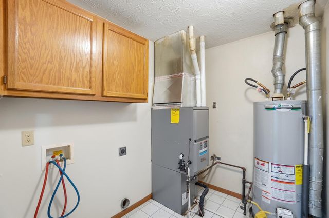 61 Kays Way 61 Kays Way, Xenia, OH 45385