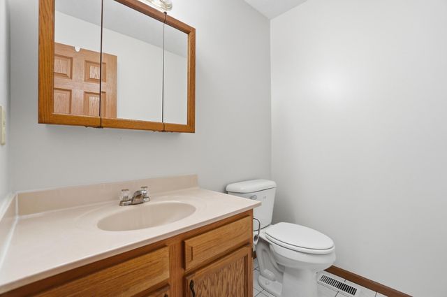 61 Kays Way 61 Kays Way, Xenia, OH 45385