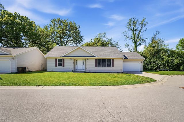 61 Kays Way 61 Kays Way, Xenia, OH 45385
