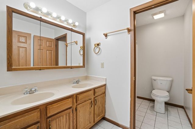 61 Kays Way 61 Kays Way, Xenia, OH 45385
