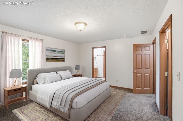 61 Kays Way 61 Kays Way, Xenia, OH 45385