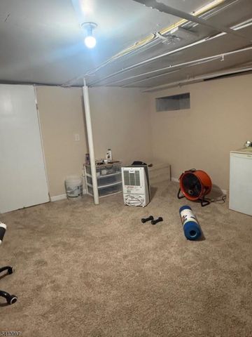 5 Dewey St, Dover Town, NJ 07801