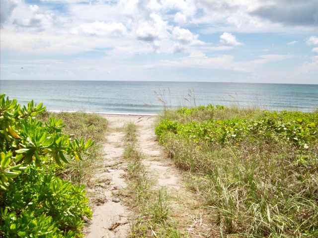 4748 S Ocean Boulevard 3-a, Highland Beach, FL 33487