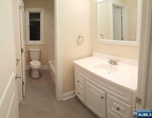 46 Blauvelt Place, Hackensack, NJ 07601