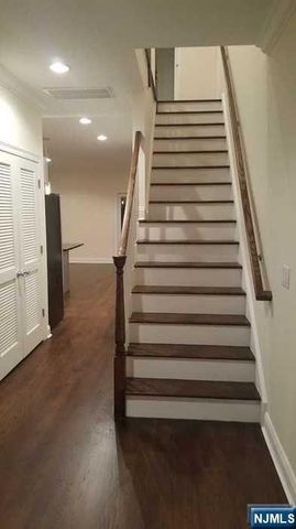 46 Blauvelt Place, Hackensack, NJ 07601