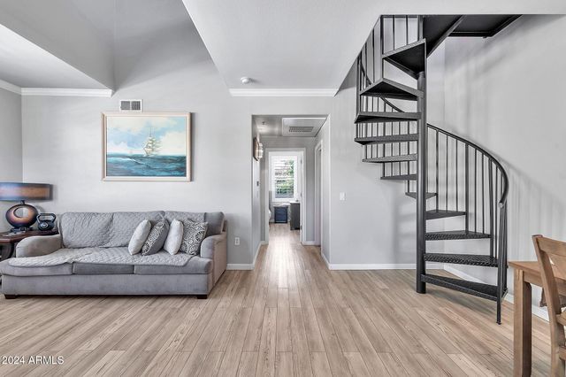 20100 N 78TH Place 2096, Scottsdale, AZ 85255