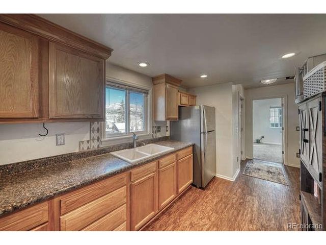 206 W Carr Ave, Cripple Creek, CO 80813