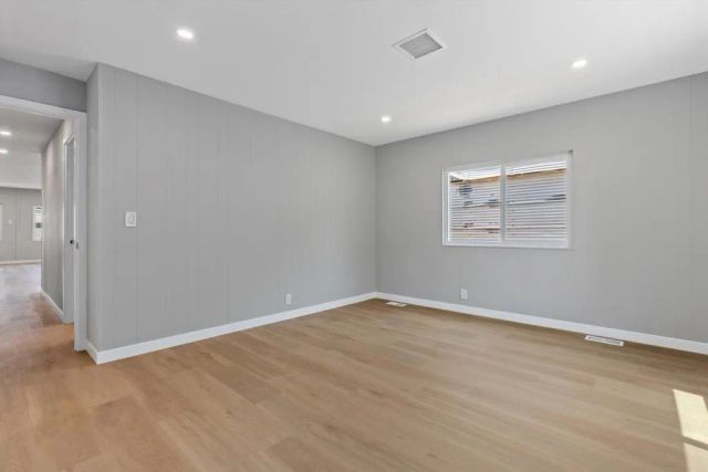 718 Sycamore 181, Vista, CA 92083
