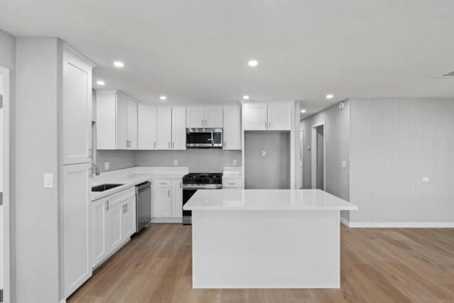 718 Sycamore 181, Vista, CA 92083