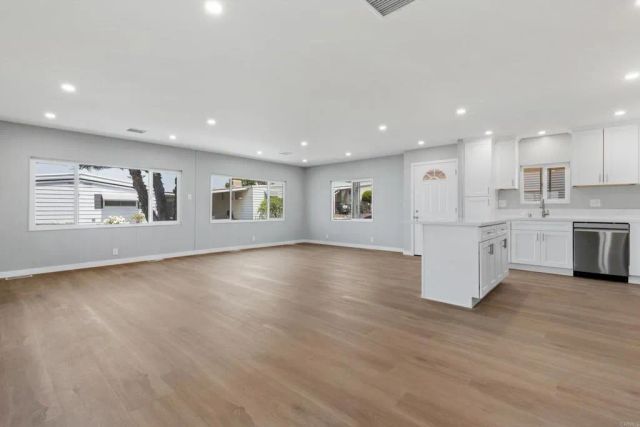 718 Sycamore 181, Vista, CA 92083