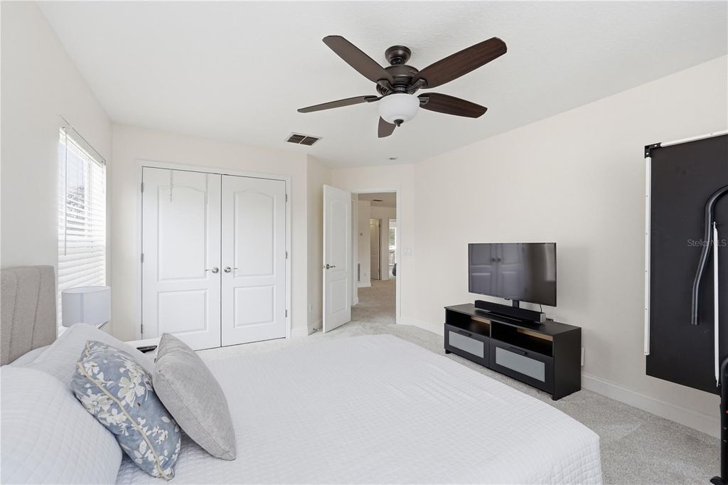 Image 26 of property listing at 6802 SCYTHE AVENUE, Orlando, FL 32812