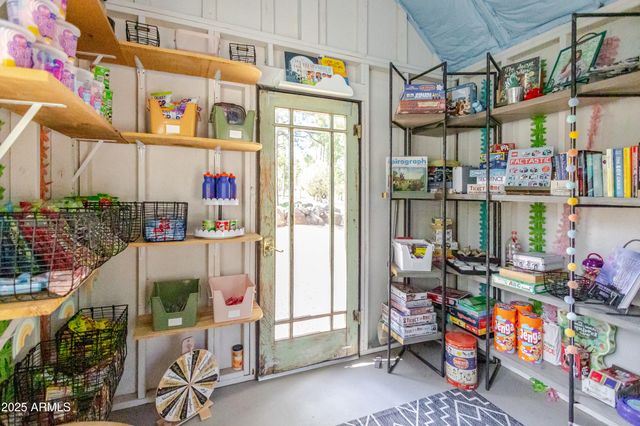 6385 W WHITE MOUNTAIN Boulevard, Show Low, AZ 85901