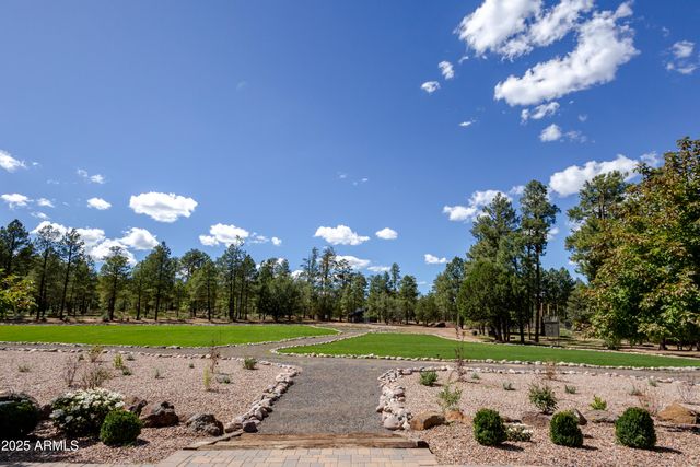 6385 W WHITE MOUNTAIN Boulevard, Show Low, AZ 85901