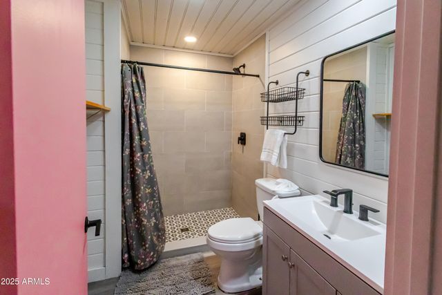 6385 W WHITE MOUNTAIN Boulevard, Show Low, AZ 85901