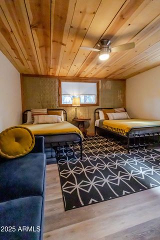 6385 W WHITE MOUNTAIN Boulevard, Show Low, AZ 85901