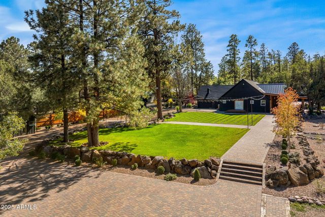 6385 W WHITE MOUNTAIN Boulevard, Show Low, AZ 85901